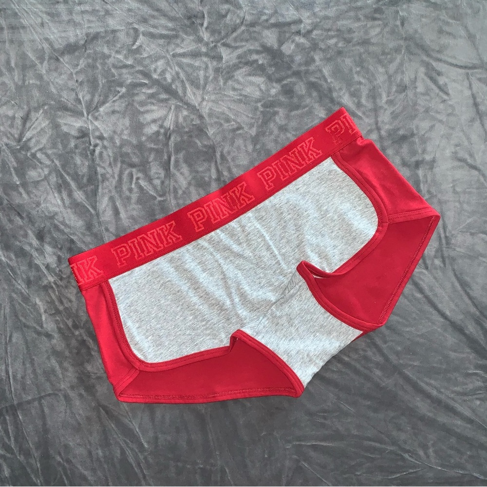 NWT Victoria’s Secret PINK Rare Logo Boyshort Shortie Panties Red/Grey Large